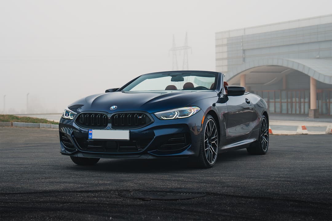 BMW 850i Convertible