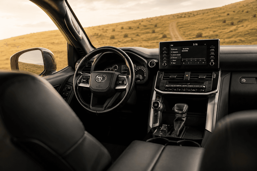 Toyota land cruiser 300 2024