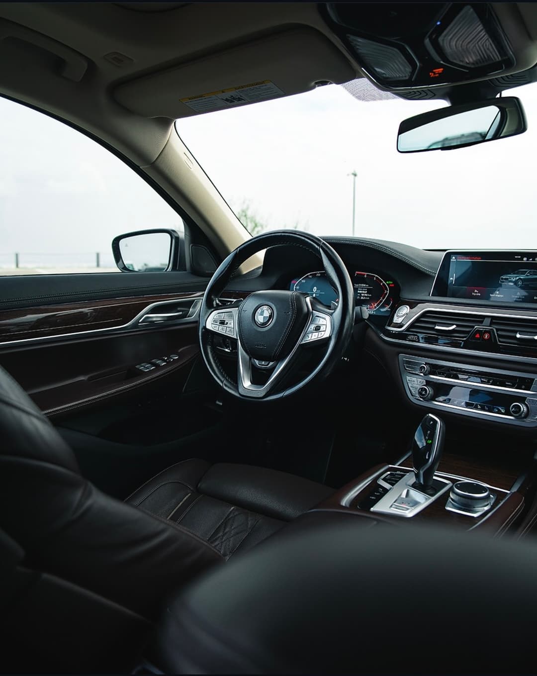 BMW 750 xDrive 2022