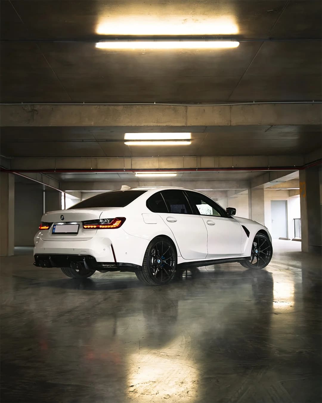 BMW 3 Series 2022 — rent in Georgia | Autohub