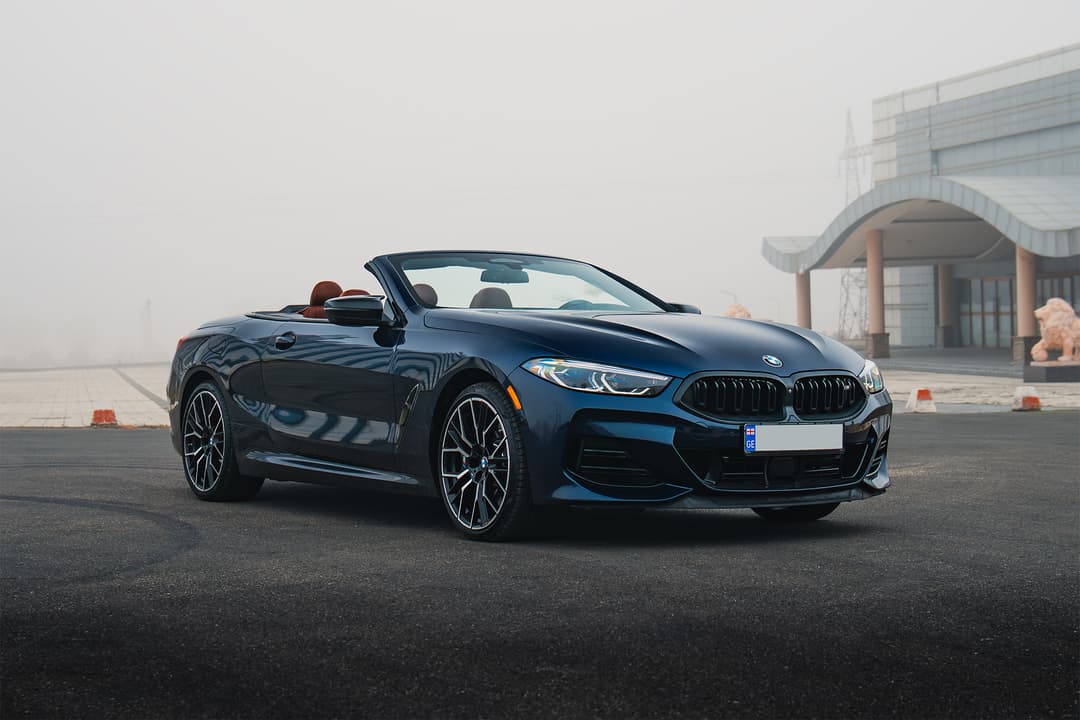 BMW 850i Convertible 2022 — rent in Georgia | Autohub