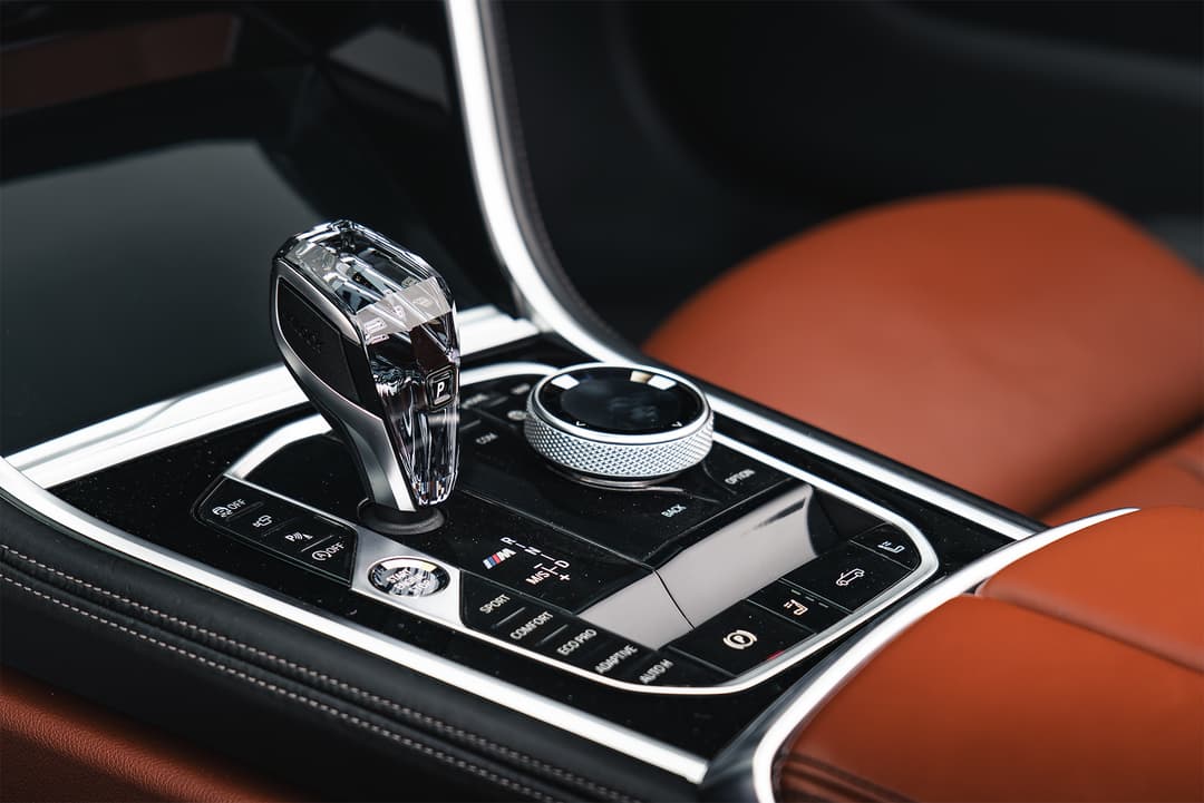 BMW 850i Convertible 2022 — rent in Georgia | Autohub