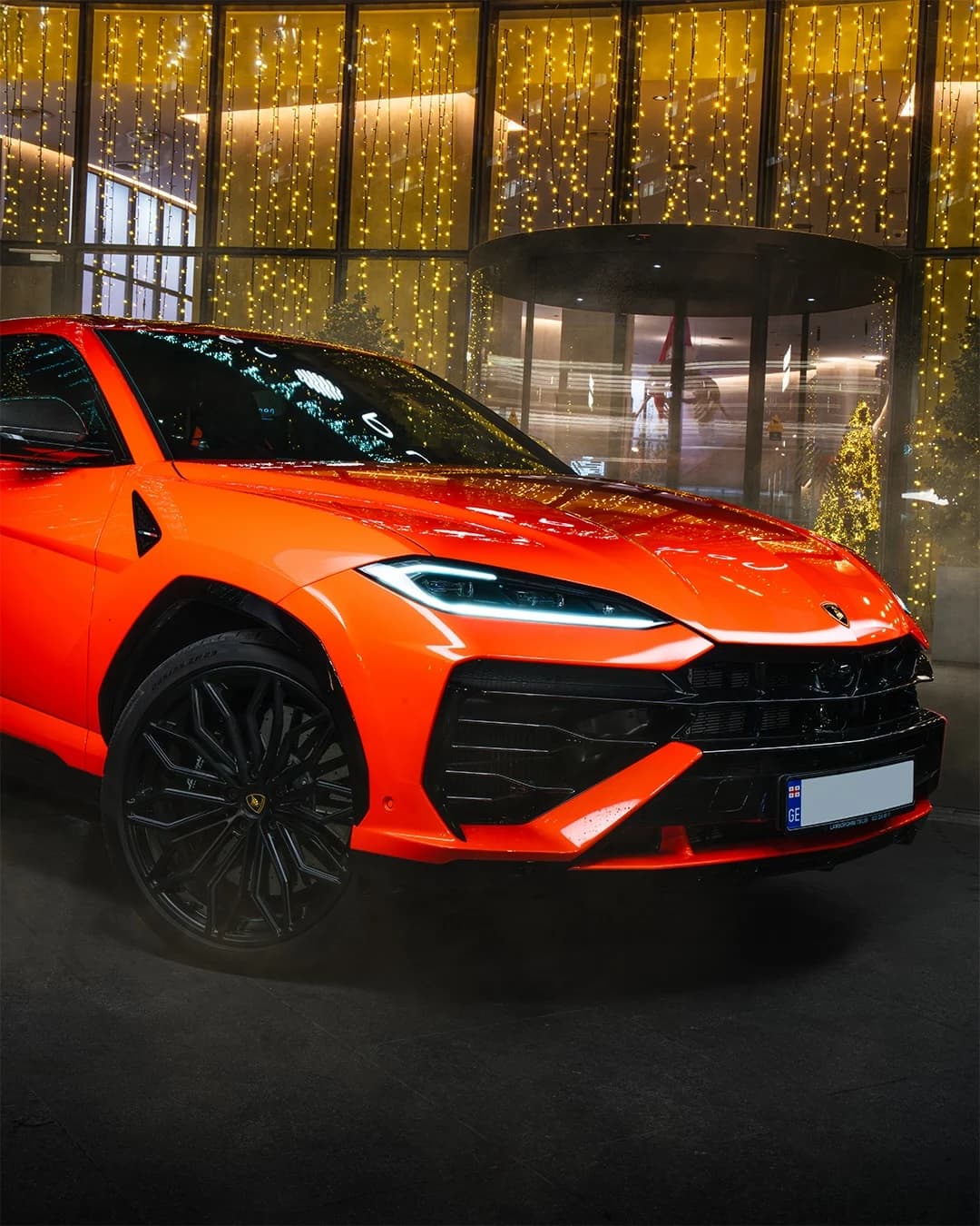 Lamborghini URUS SE 2025 — rent in Georgia | Autohub