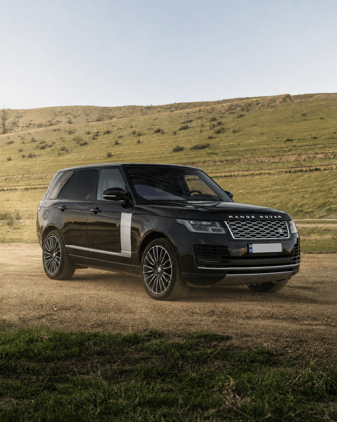 Land Rover Range Rover Vogue 2021 for rent in Tbilisi and Batumi, Georgia