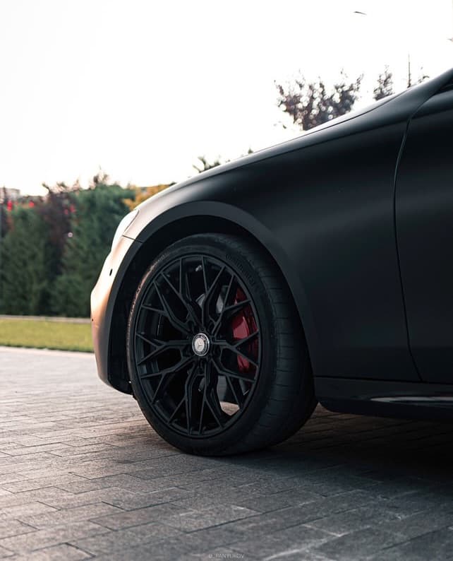 Mercedes-Benz E-Class 2022